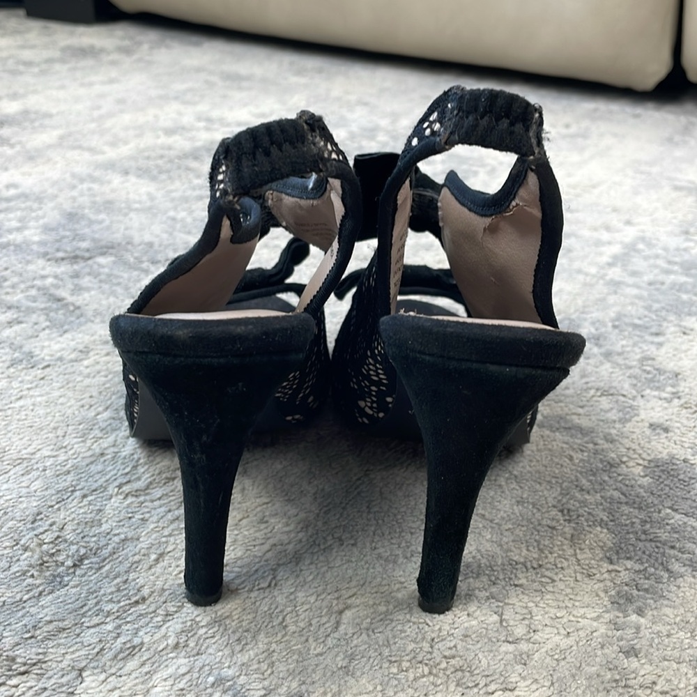 Seychelles Anthropologie Bobbin Lace Pumps Peep Toe Bow Girly Sz 8 - Picture 7 of 16